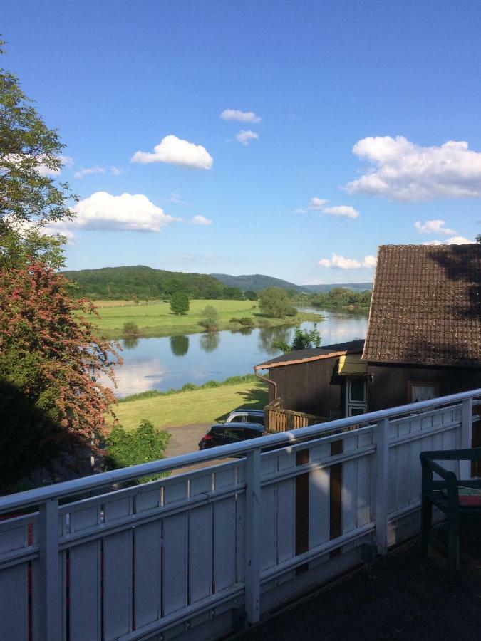 Ferienwohnung Weserblick Polle Bagian luar foto